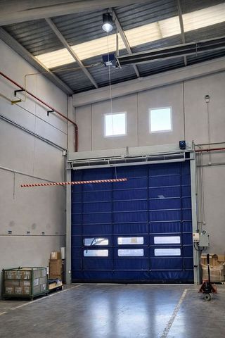 Nave industrial en alquiler en Abrera