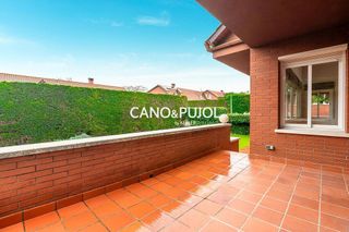 Chalet en alquiler en Mira-sol en Sant Cugat del Vallès