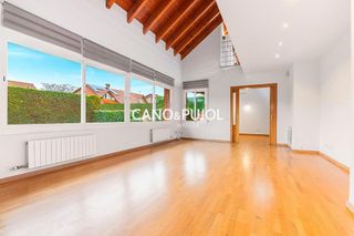 Chalet en alquiler en Mira-sol en Sant Cugat del Vallès