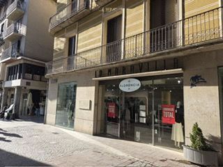 Local comercial en alquiler en Centre en Reus