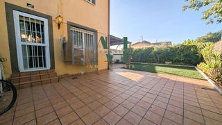 Casa adosada en venta en Mejostilla en Cáceres