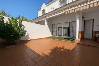 Chalet en venta en Aljaraque