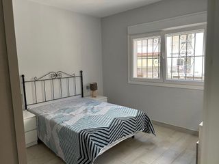 Chalet en alquiler en Ciudad Jardín - Tagarete - El Zapillo en Almería