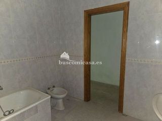 Casa adosada en venta en Ctra. Circunvalación - La Magdalena en Jaén