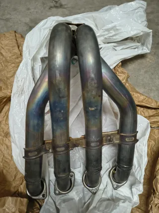 Colectores Kawasaki ZX10R