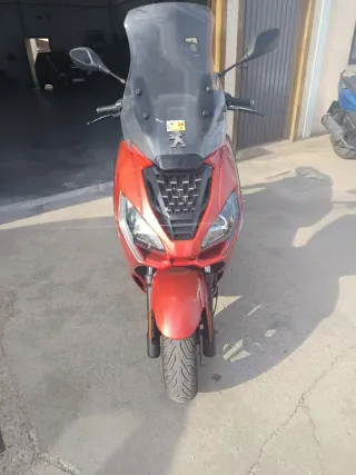 Peugeot Pulsión RS 125cc Maxi Scooter