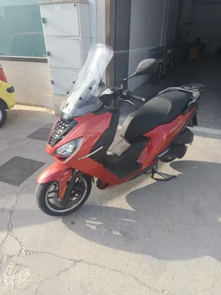 Peugeot Pulsión RS 125cc Maxi Scooter