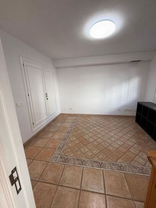 Local comercial en alquiler en San Pedro de Alcántara pueblo en Marbella