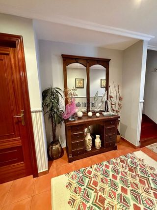 Casa adosada en venta en Lavadores en Vigo