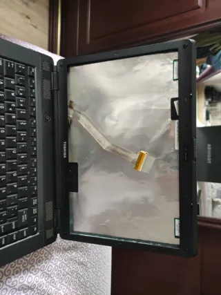 Toshiba Satellite L300 para piezas