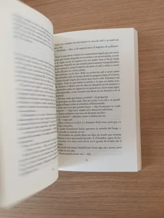 Un pie en el paraíso