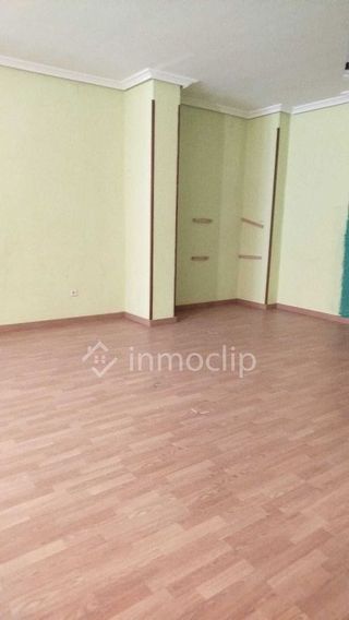 Local comercial en alquiler en Garrido Sur - Estación Sur en Salamanca