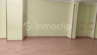 Local comercial en alquiler en Garrido Sur - Estación Sur en Salamanca