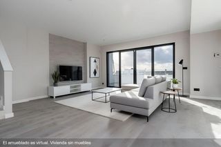 Piso en alquiler en Pajaritos - Plaza de Toros en Granada