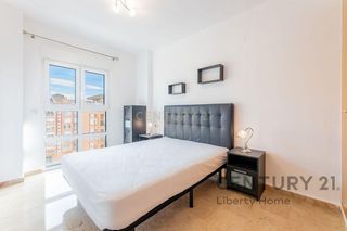 Piso en alquiler en Benicalap en Valencia