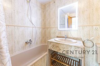 Piso en alquiler en Benicalap en Valencia