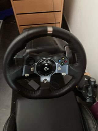 Volante Logitech per Xbox One/Series X|S