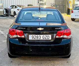 Chevrolet Cruze 2.0 LS 2010 Pegatina B
