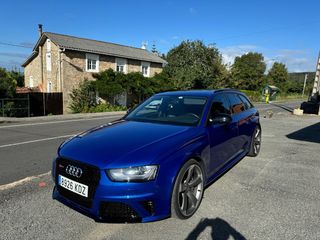 Audi RS4 2014
