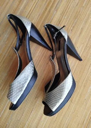 Sandalias tacón plateadas