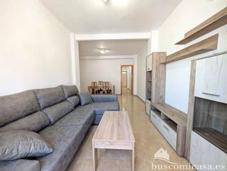 Piso en venta en Linares