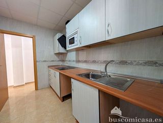 Piso en venta en Linares