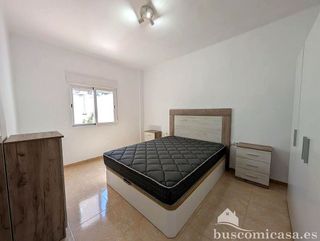 Piso en venta en Linares