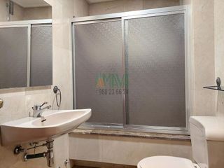 Piso en venta en Centro en Ourense