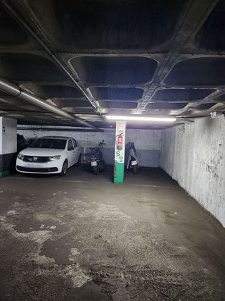 Garaje en venta en Almagro en Madrid