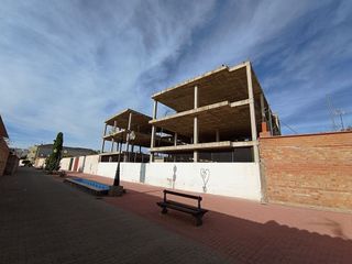 Edificio en venta en Argamasilla de Alba