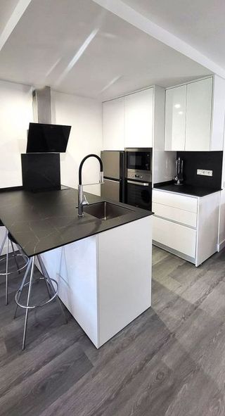 Piso en venta en Puerto Banús en Marbella