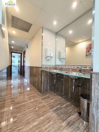 Oficina en venta en Juan Carlos I en Murcia