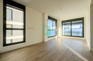 Piso en alquiler en Port en Badalona