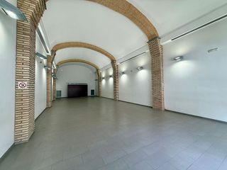 Local comercial en alquiler en Valldaura - Ctra. de Cardona en Manresa