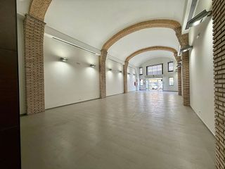 Local comercial en alquiler en Valldaura - Ctra. de Cardona en Manresa