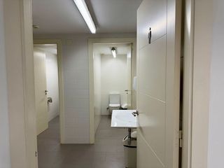 Local comercial en alquiler en Valldaura - Ctra. de Cardona en Manresa