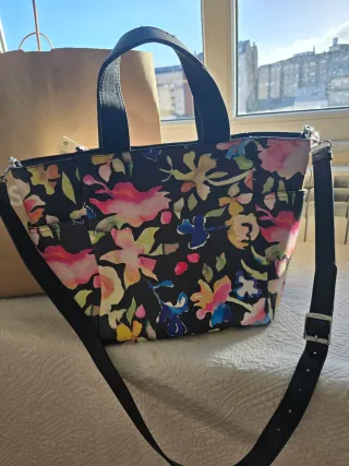 Bolso Tote Desigual Floral Negro Multicolor