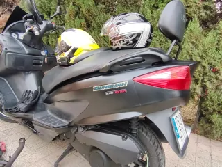 Suzuki Burgman 125 - 19126 km