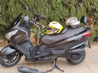 Suzuki Burgman 125 - 19126 km