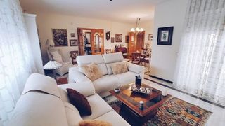 Chalet en venta en Yeles