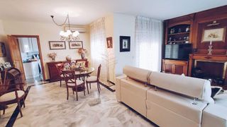 Chalet en venta en Yeles