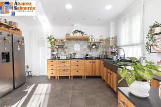 Chalet en venta en Gójar