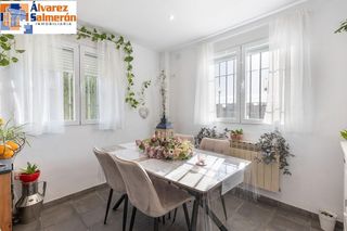 Chalet en venta en Gójar