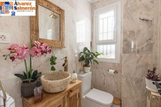 Chalet en venta en Gójar