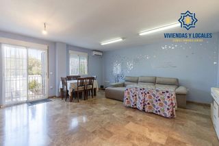 Casa adosada en venta en Cájar