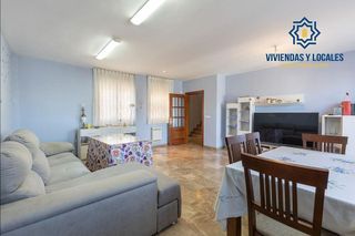 Casa adosada en venta en Cájar