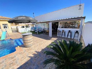 Chalet en venta en Zurgena