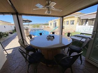 Chalet en venta en Zurgena