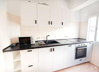 Piso en alquiler en Plaza de Toros - Santa Rita en Almería