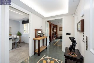 Casa adosada en venta en Polígono Cartuja – La Paz en Granada